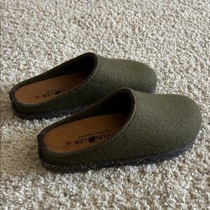 Halflinger wool clog slippers